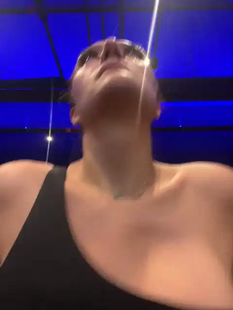 Missary – [Xlovecam] Awesome Hole Super – 2025-10-19 14:49:51