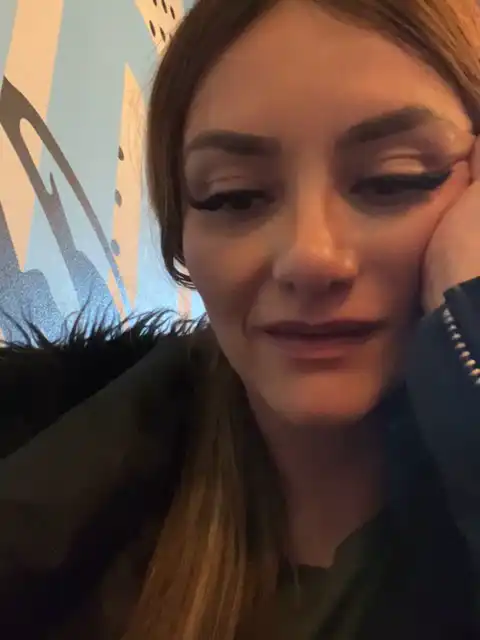 Missary – [Xlovecam] Perfect Body Beautiful Obmihod – 2025-07-19 12:23:05