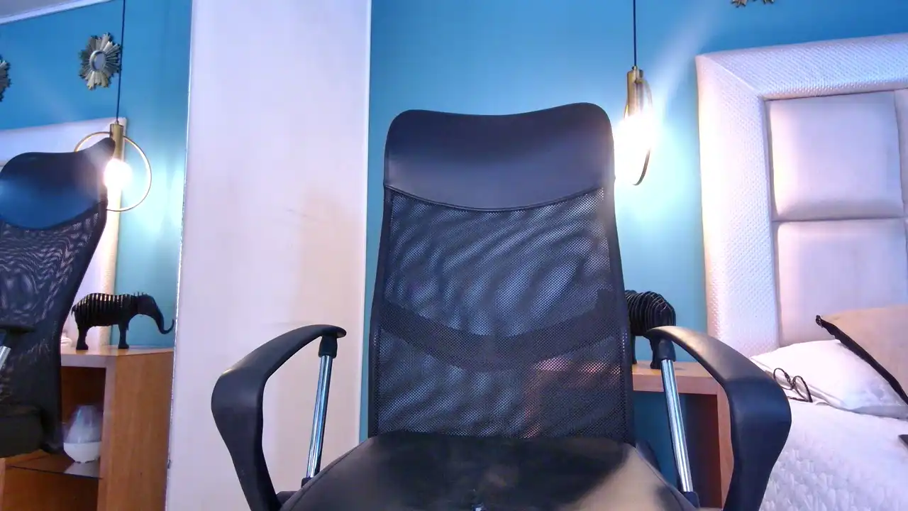 Missary – [Xlovecam] Crazy Xxxvideo Play – 2026-04-09 09:59:31