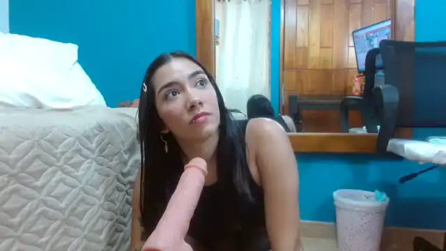 Sharonklart – [Xlovecam] Porn Stream Record Live Show – 2025-11-22 11:49:37
