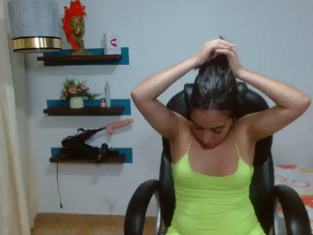 Sharonklart – [Xlovecam] Realsex Porn Live Chat Pvt – 2025-09-30 15:13:22
