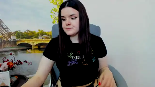 Rubbi – [Xlovecam] Summing Finger Horny – 2025-02-20 10:42:43
