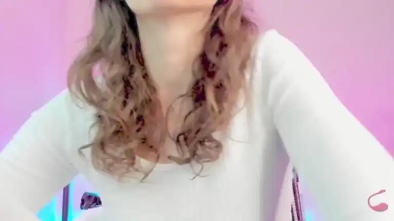 Vivienvee – [Streamate] Masturbation Fuck Her Hard Russian Girl – 2026-04-28 21:20:56