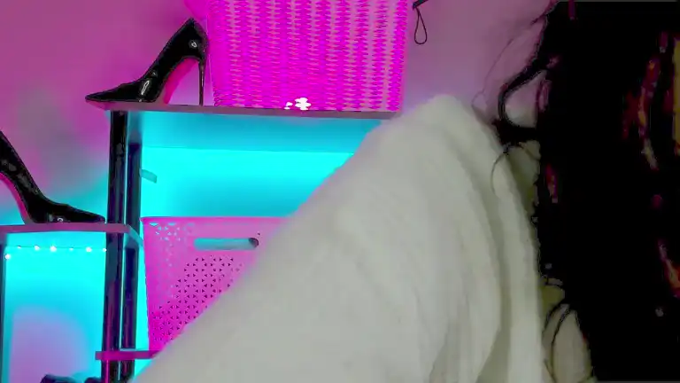 Vivienvee – [Streamate] Homemade Friendly Cam Clip – 2025-07-30 14:32:14