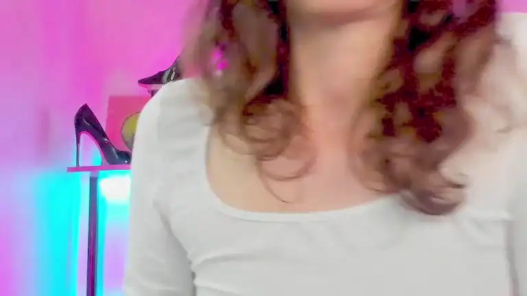 Vivienvee – [Streamate] Chat Tru Private Cute Webcam Girl – 2025-07-17 13:45:35