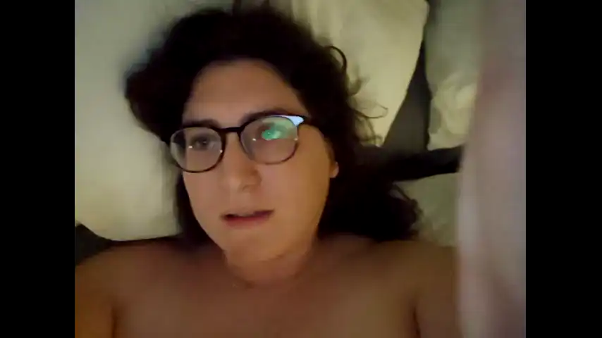 Saraplease93 – [Chaturbate] Webcam Model Real Girl Alone – 2025-12-18 06:23:34