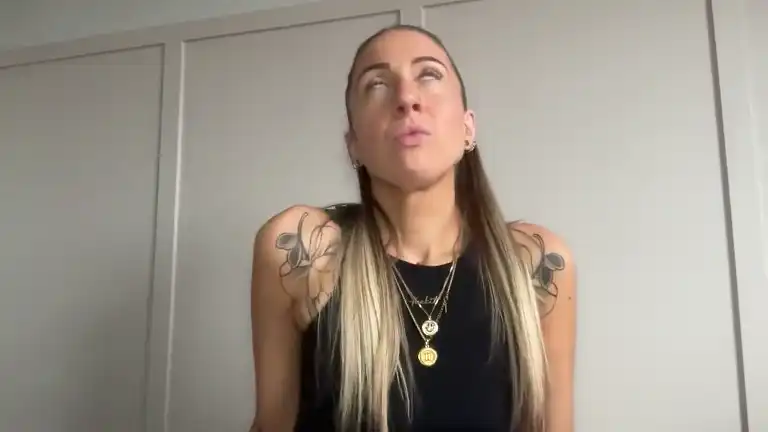 Prettygreeneyesuk – [Streamate] Body Teases Private Video – 2025-10-01 01:29:51