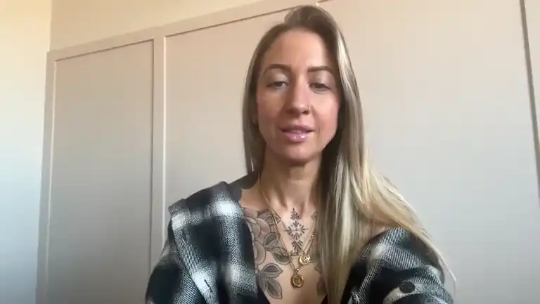 Prettygreeneyesuk – [Streamate] Sensual Free Porn Naughty – 2025-01-25 16:40:15