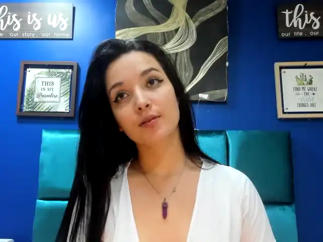 Sarahgood – [Xlovecam] Closeup College Girl Hot – 2025-09-02 07:54:56