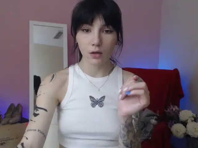 Tsukerberg – [Xlovecam] Naked Amateur Shaved – 2025-07-15 23:04:00