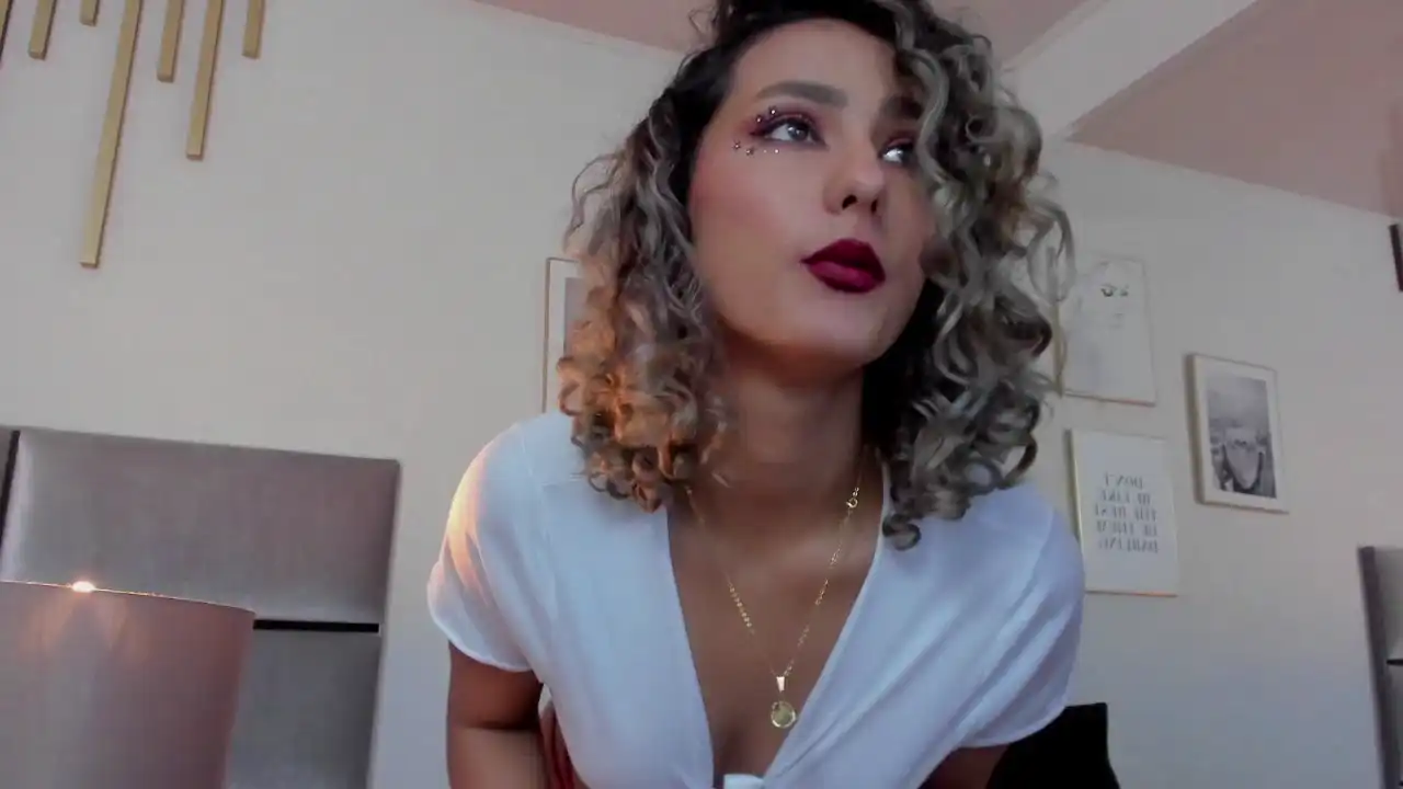 Florasaenz – [Xlovecam] Cum Naughty Natural Body – 2026-06-27 13:07:10