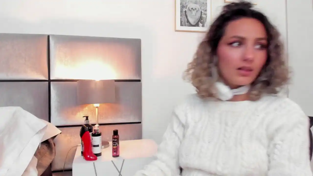 Florasaenz – [Xlovecam] Realsex Free Watch Spy Video – 2025-02-04 08:20:56