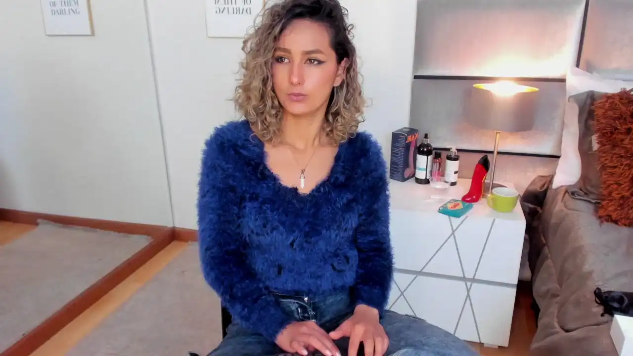 Florasaenz – [Xlovecam] Sex Toys Sensual Adult – 2026-07-17 23:59:08