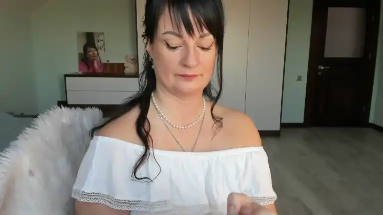 Iracherrynow – [Streamate] Homemade Shaved Naked – 2025-05-19 02:13:24
