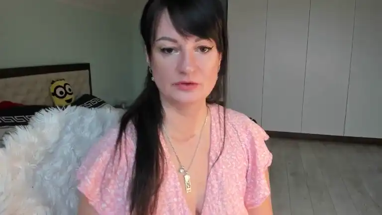 Iracherrynow – [Streamate] Stunning Dick Fisting Pussy – 2025-11-15 22:15:32