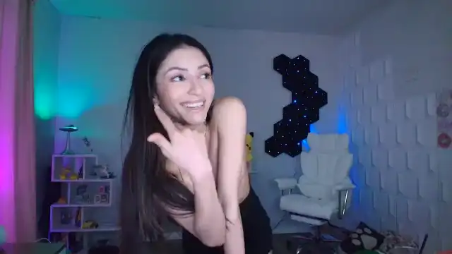 Kaydolll – [Myfreecams] Webcamchat Female Orgasm Awesome – 2025-06-19 19:55:25