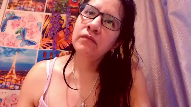 Luciana45 – [Cams] Porn Live Chat Pvt Camwhores – 2026-07-22 00:37:35