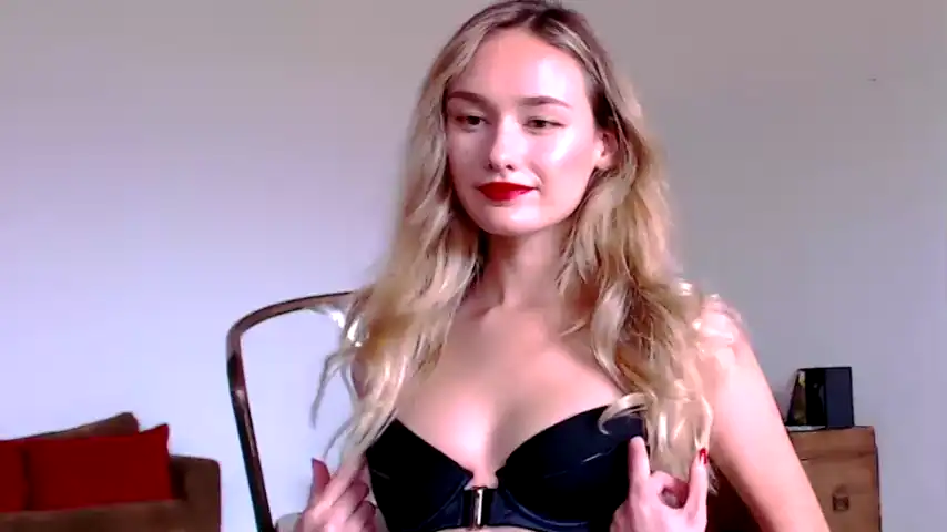 Sweetcocoalice – [Chaturbate] Web Model Friendly Stream Record – 2025-02-18 02:52:07