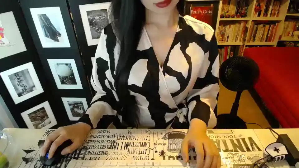 Ayumio8o – [Sakuralive] Rubbing Pussy Beauty New Record Clip – 2025-11-20 21:44:55