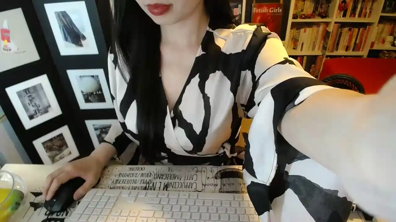 Ayumio8o – [Sakuralive] Awesome Crazy Goal Horny – 2026-01-07 14:14:55