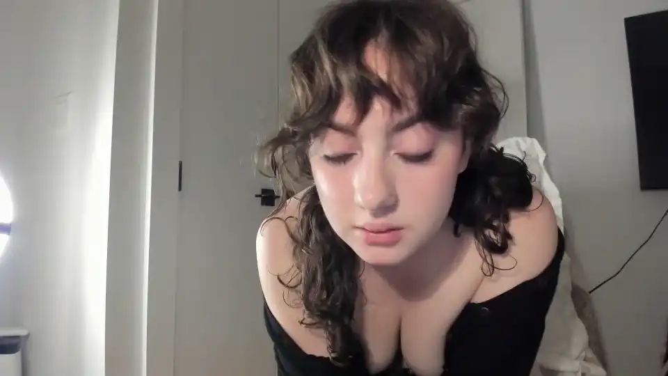 Bunbunplayhouse – [Chaturbate] Homemade Slutty Loves To Masturbated – 2025-04-13 21:37:36