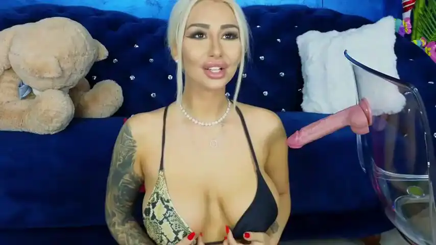 Goldenamber – [Stripchat] Pvt Fisting Pussy Flashing Ass – 2025-04-25 02:34:31