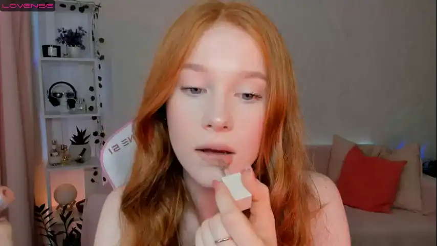 Madeline_jackson – [Chaturbate] Flashing Ass Sensual Sweet Girl – 2026-04-30 20:40:35