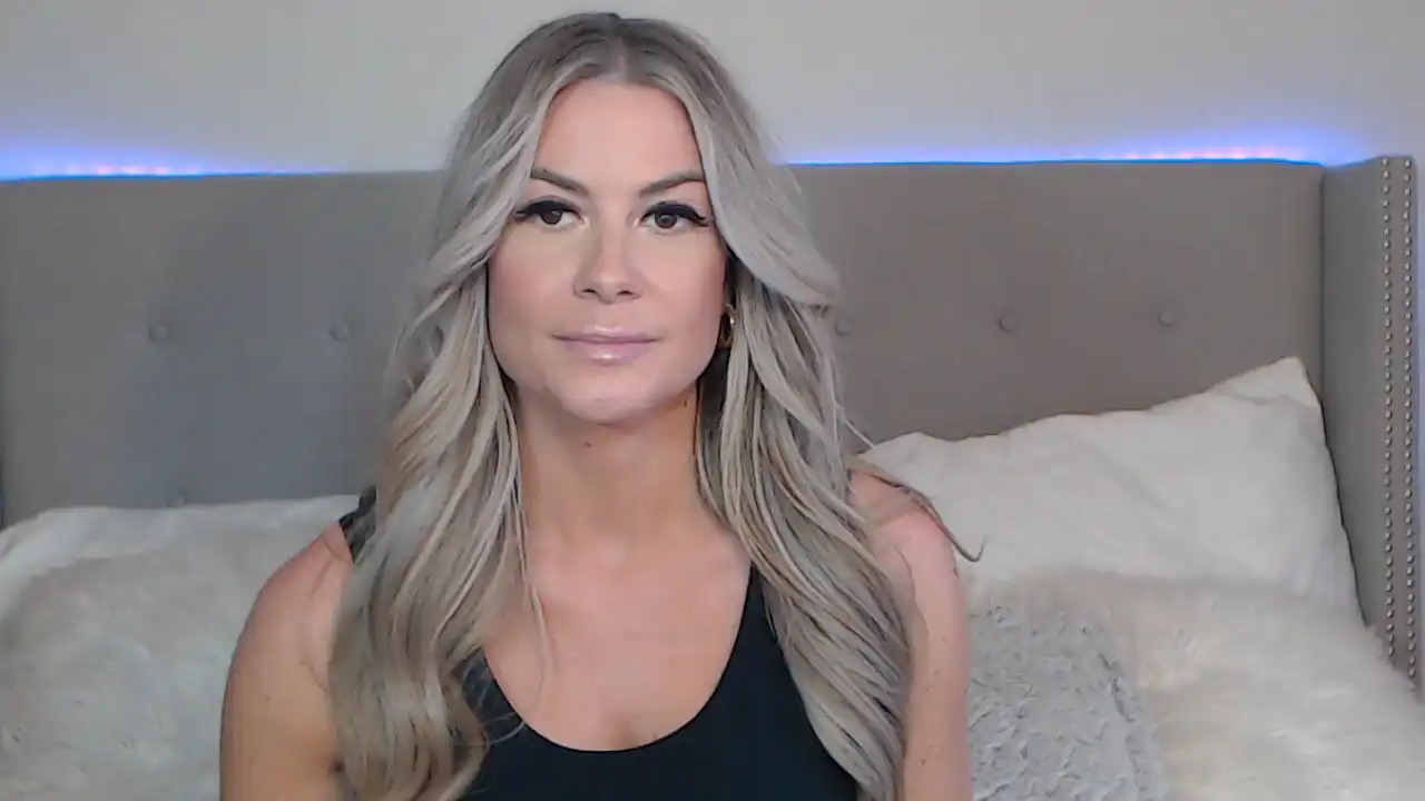 Kay-devon – [Flirt4free] Nice Blowjob Naked Model – 2025-10-13 12:58:03