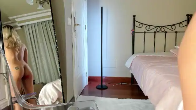 Mazeky – [Myfreecams] Doggy Tru Private Cam Show – 2025-09-21 00:37:07