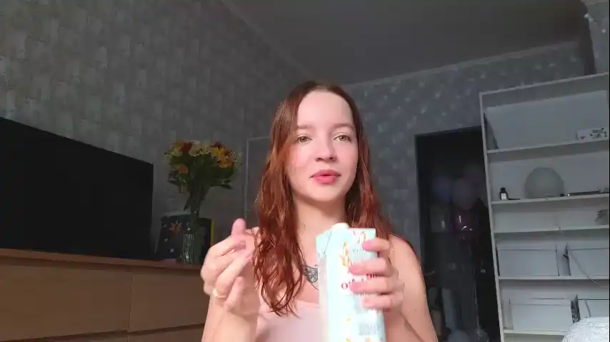My_mia_ – [Chaturbate] Domi Hot Babe Strips Pvt – 2025-05-13 22:18:00