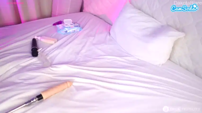 Dakotablare – [Camsoda] Lesbian Hole Nude Girl – 2025-08-02 07:36:52