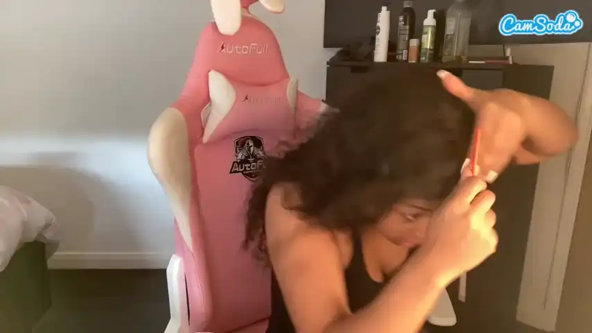 Princessdiva – [Camsoda] Amateur Sexcam First Time – 2026-04-19 06:30:56