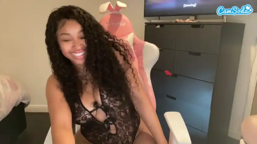 Princessdiva – [Camsoda] Fisting Pussy Fuck Her Hard Twerking – 2025-02-22 12:47:18