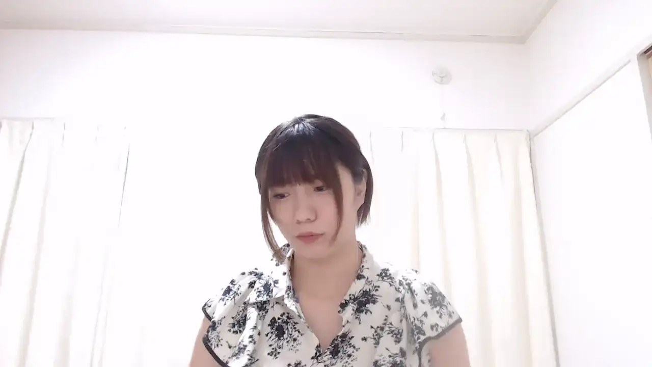 Vmiovv – [Sakuralive] New Video Creamy Show Doggy – 2025-06-16 14:52:59