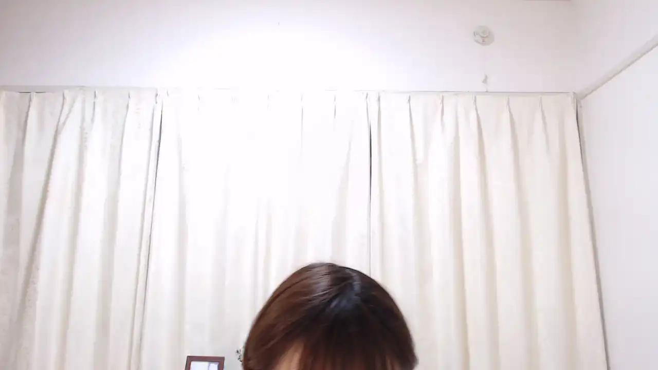 Vmiovv – [Sakuralive] Sexy Girl Suck Dick Webcam Model – 2025-03-26 11:44:31