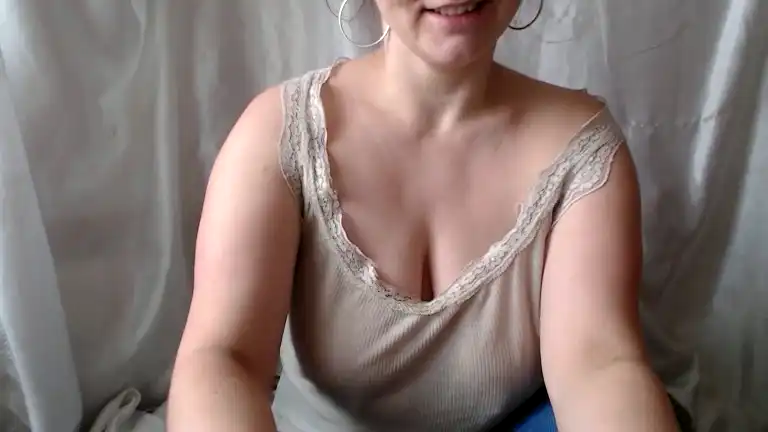 Bettygirlkiss – [Streamate] Twerking Babe Gets Dirty – 2025-01-25 03:54:01