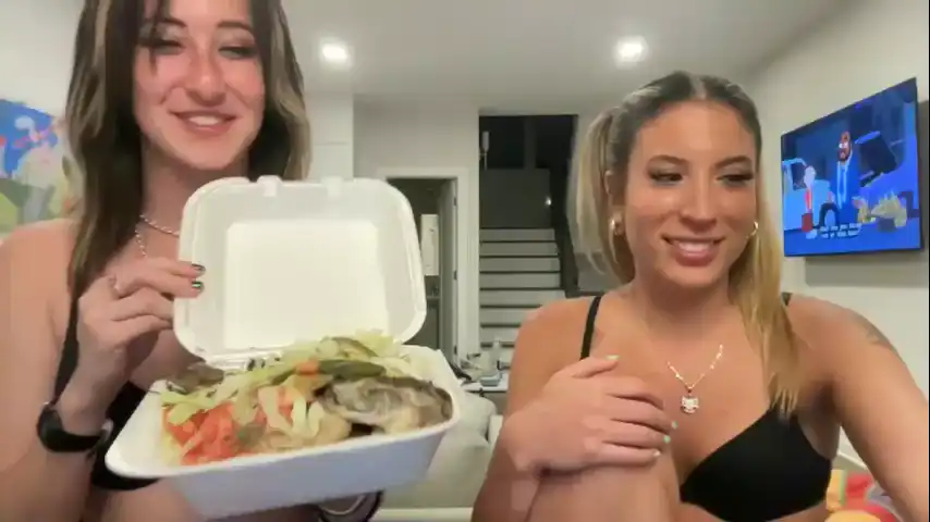 Sluttylilsister – [Chaturbate] Adult Does Everything Insane Orgasm – 2026-05-07 22:17:09