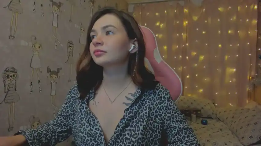Mila_shyxx – [Stripchat] Webcam Recording Masturbation Pussy – 2026-01-22 09:23:02