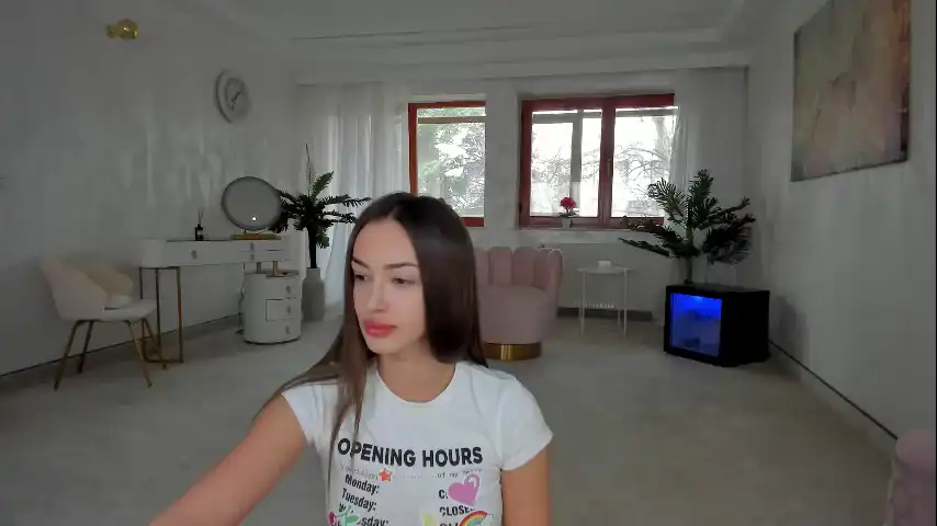 Tiffanyhouston_ – [Chaturbate] Natural Striptease Livecam – 2025-08-02 14:20:27
