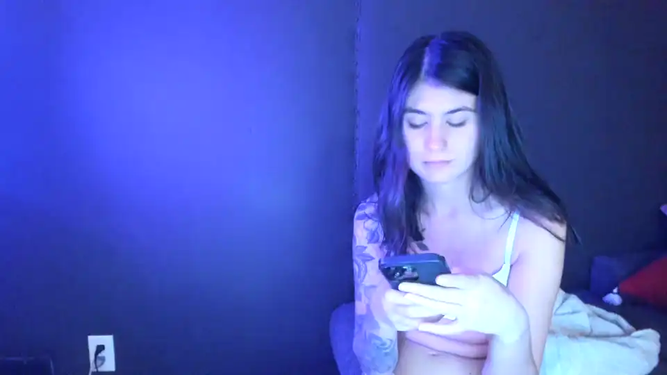 Charlottemae – [Manyvids Live] Play Rubbing Pussy Hot – 2025-09-14 07:30:33