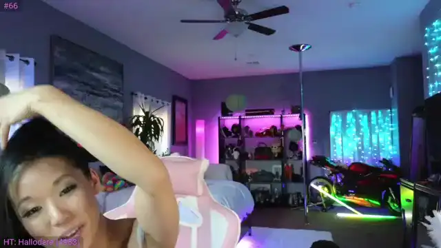 Lexxistar – [Myfreecams] Teases College Girl Nude Girl – 2025-05-24 23:59:46