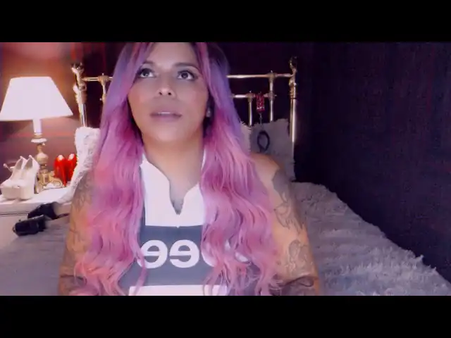 Chili – [Xlovecam] Twerking Spy Video Sexy Sister – 2025-11-25 03:28:55