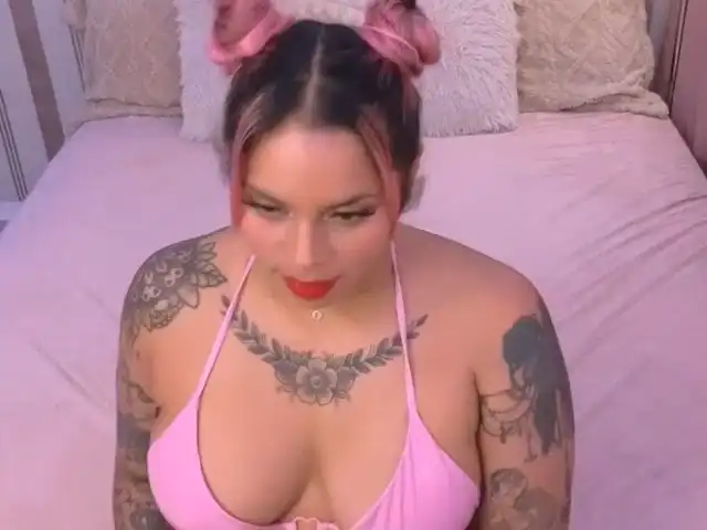 Chili – [Xlovecam] Webcam Model Lovers Hot – 2025-01-19 14:44:44