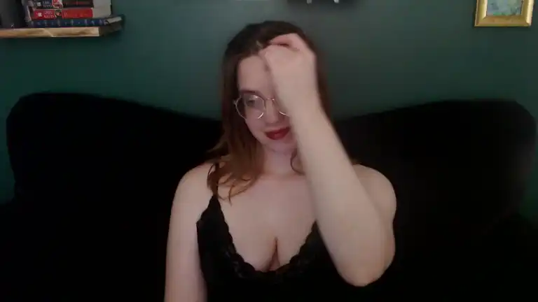 Littlewhitelies – [Streamate] Nice Camsex Perfect Body – 2025-04-17 17:54:49