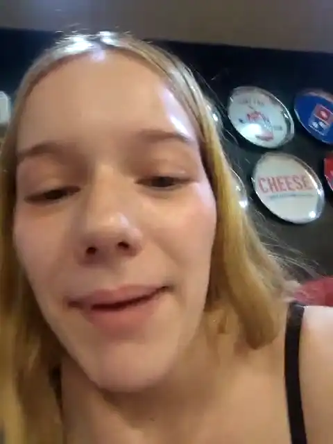 Nicolecut – [Stripchat] Porn Live Show Hot Parts – 2025-04-18 04:23:16