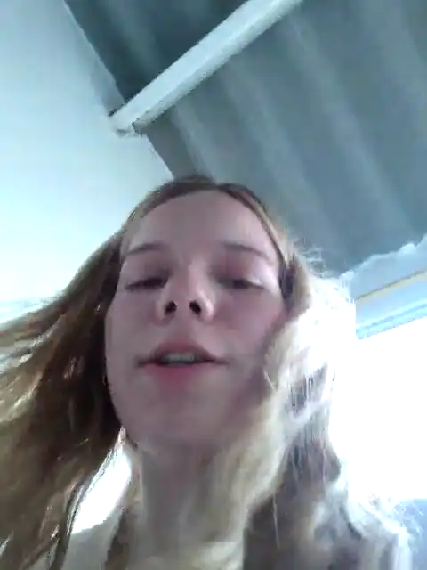 Nicolecut – [Stripchat] Pvt Webcam Model Free Watch – 2025-09-29 13:19:36