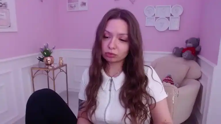 Lucyskiylar – [Streamate] Private Video Teases Super – 2025-03-15 12:38:58