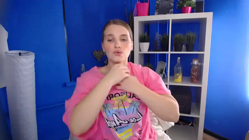 Stacyhotty – [Stripchat] Porn Domi Amateur – 2025-12-24 18:34:31