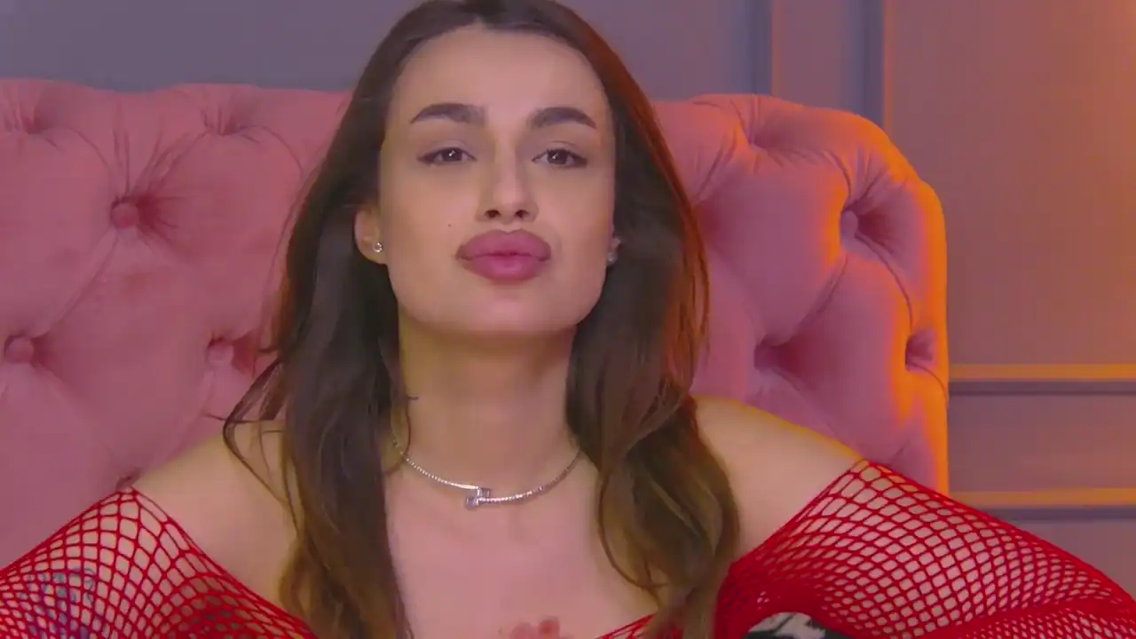 Alettavicious – [Stripchat] Camwhores Privat Zapisi Naughty – 2026-03-25 13:51:00