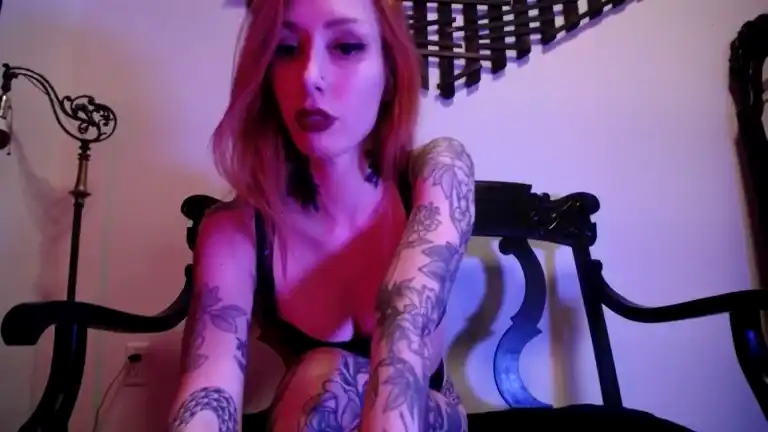 Lunaxluck – [Streamate] Beauty Domi Erotic – 2026-06-04 02:38:01
